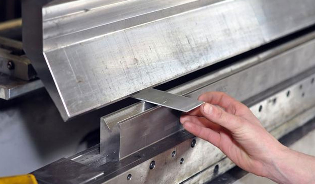 Air Conditioning Sheet Metal Manufacturability Optimization