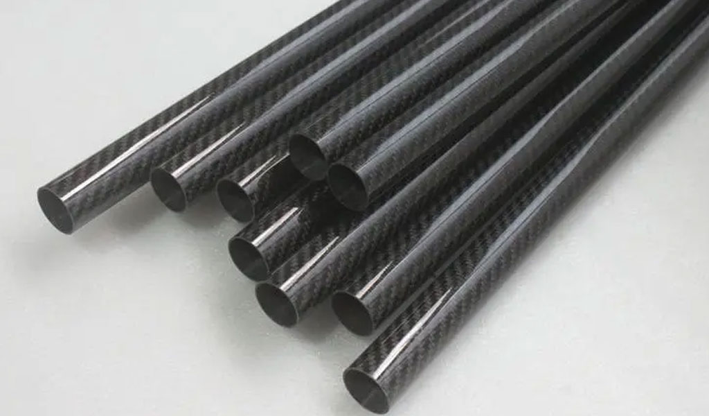Carbon fiber round tubes are mostly made of rolling process. From the current production of carbon fiber round tubes, the applications are mostly concentrated in round tubes within 100mm.