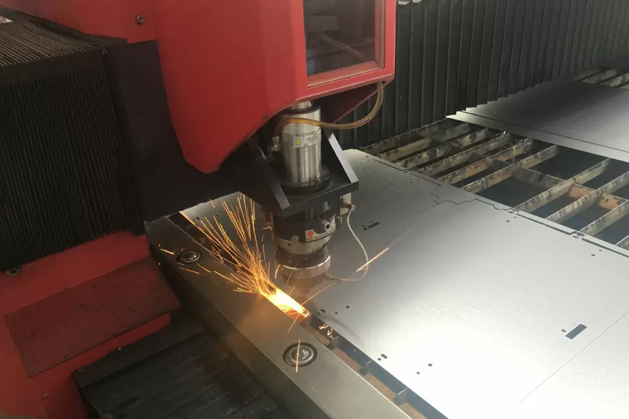 Laser Cutting Iron