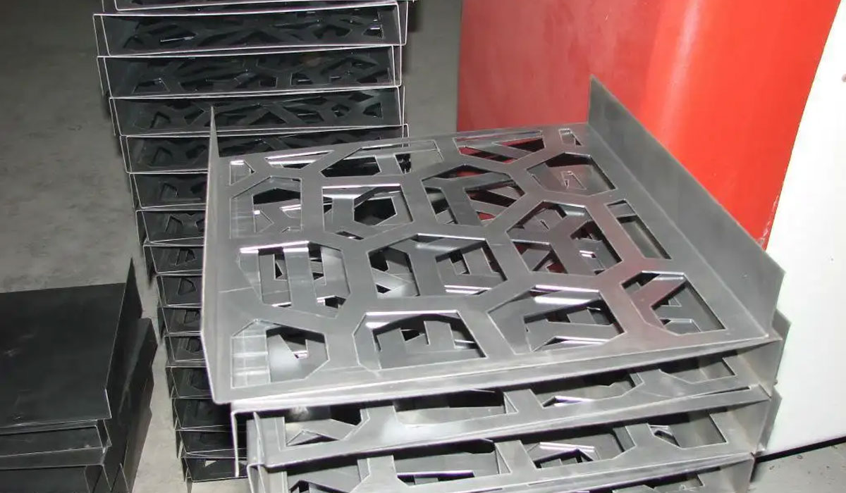 The Technological Characteristics Of Laser Cutting Stainless Steel