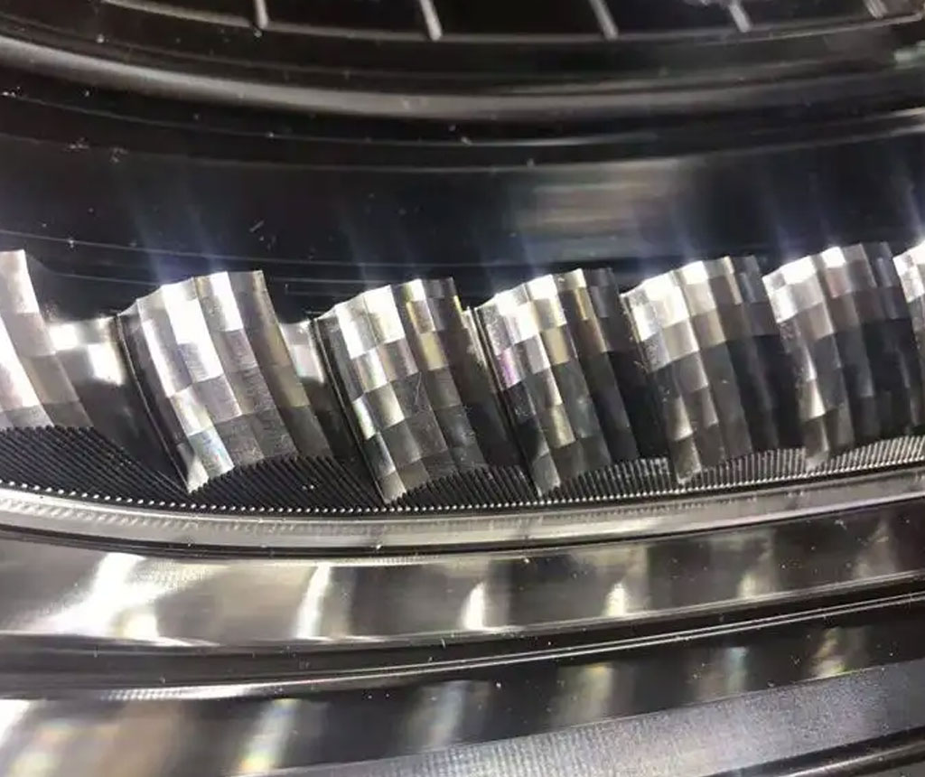 The Difference Between 3  Axis And 5 Axis Machining