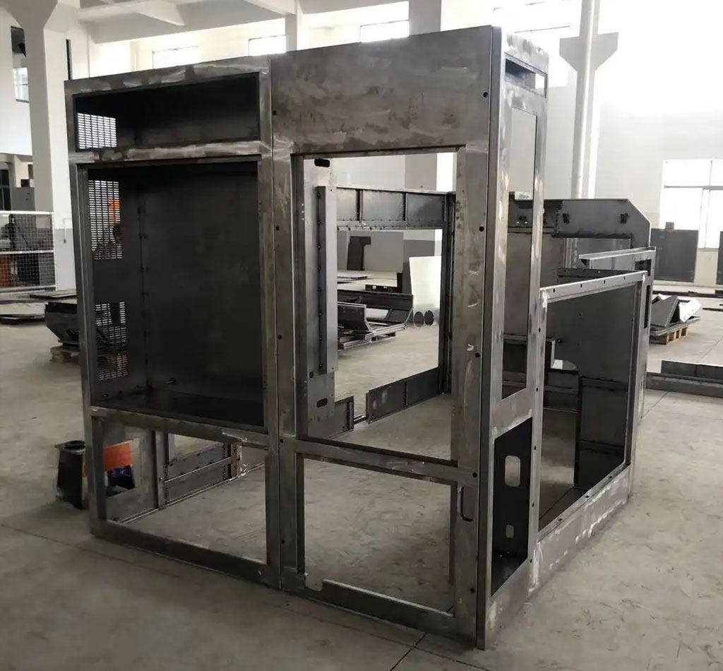 Sheet Metal Cabinet Fabrication Features