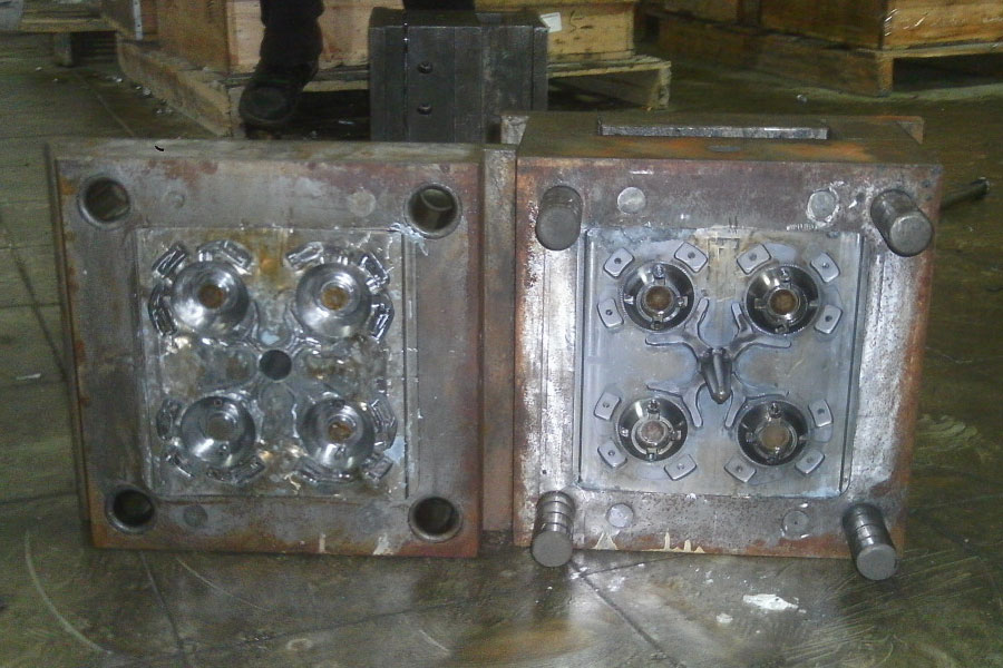 Multi-Cavity Molds