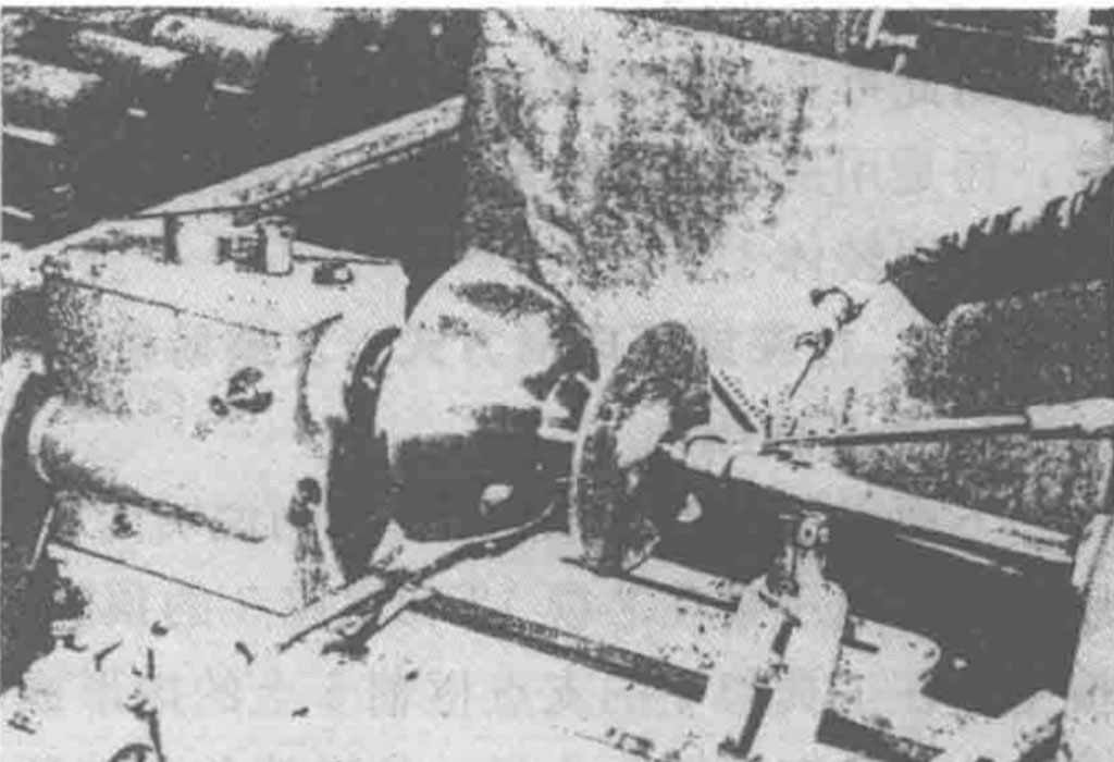 Manual spinning of compound lever rotary wheel