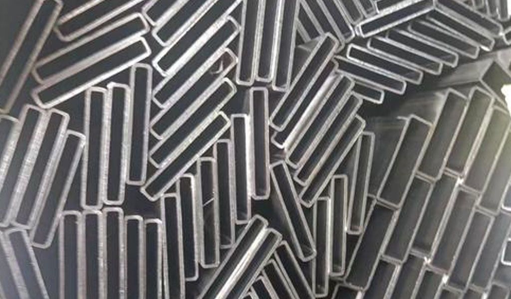 Black Iron vs Galvanized Iron: Composition, Properties, Uses, Cost & Differences
