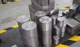 Alloy Steel vs. Stainless Steel