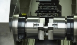 Vertical And Horizontal Drive Device Of CNC Machine Tool
